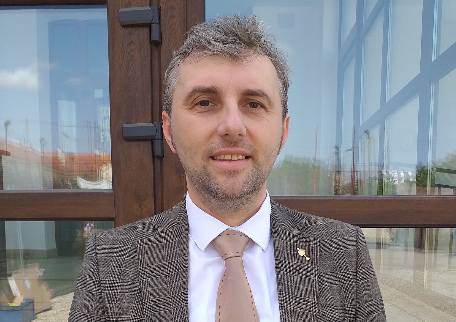 350105573_285698460463317_1202571005975776721_n