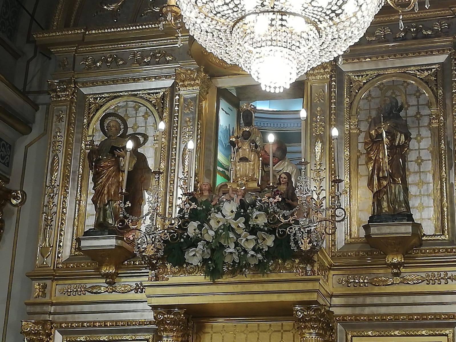 44267163_1444947272304982_8881536702162665472_n