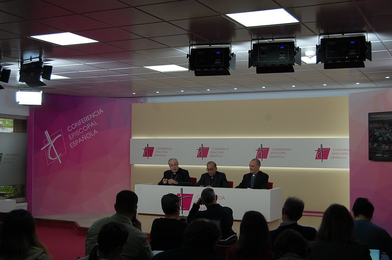 53299529331_4448989921_c