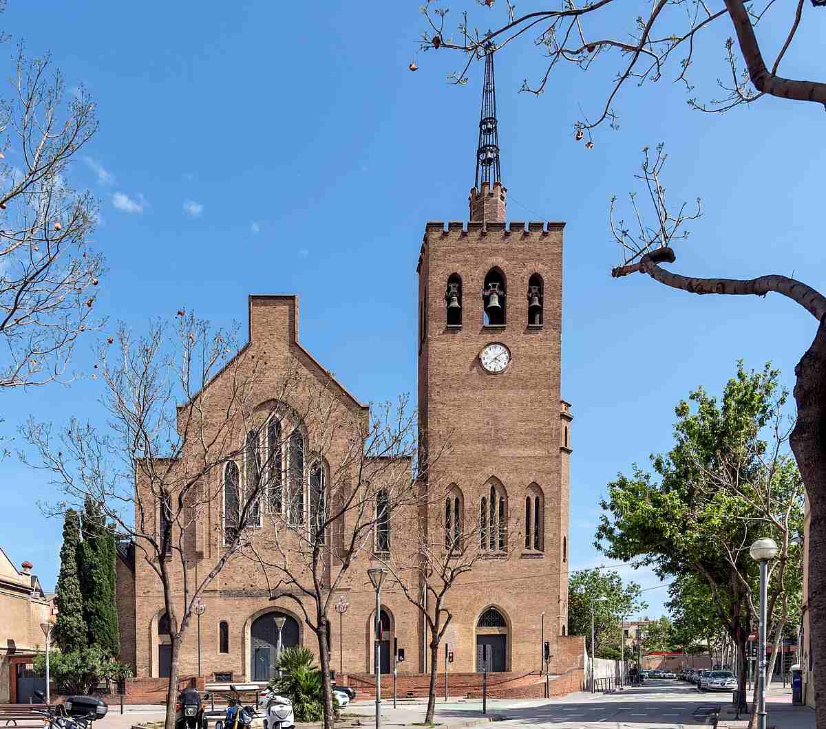 AgenciaFlama_Badalona_-_Church_of_Sant_Josep_LMC