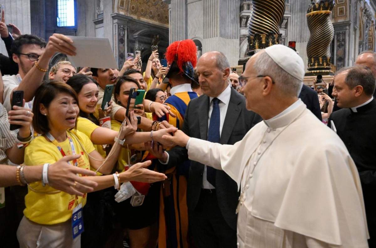 Lleó XIV encoratja 1.400 missioners digitals reunits a Sant Pere a anunciar la pau en un món ferit per la guerra I @Vatican Media
