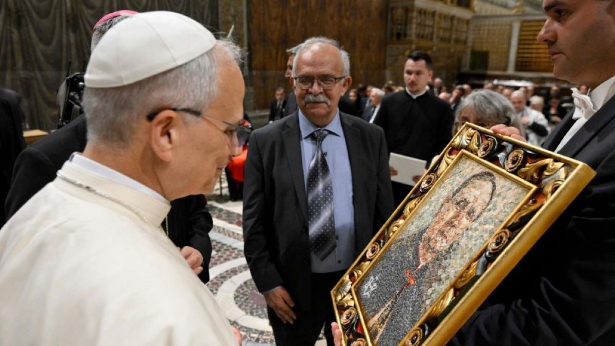 AgenciaFlama_PapaLleoXIVCardenalHossu_LMC