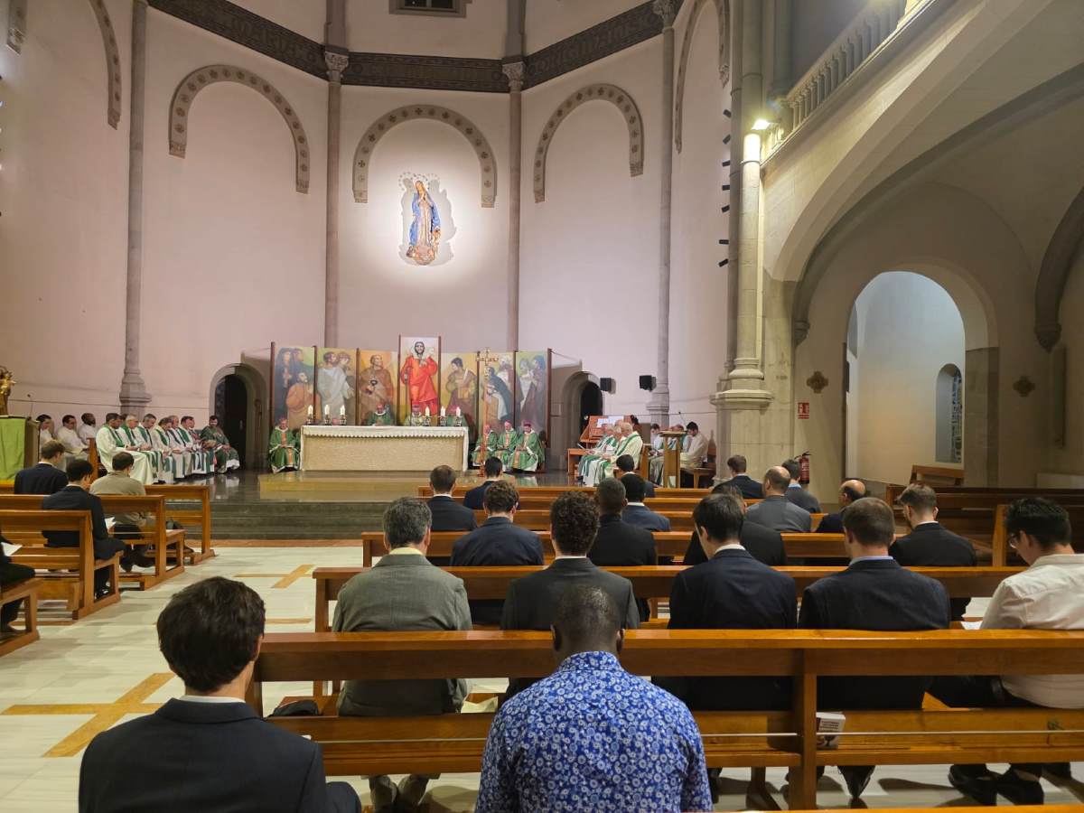 el cardenal Joan Josep Omella, arquebisbe de Barcelona, ha presidit la missa d’inici de curs del Seminari Major Interdiocesà de Catalunya I @Arquebisbat de Barcelona, Agustí Codinach