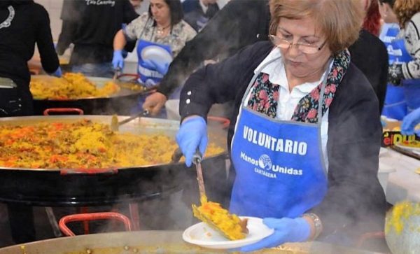 Voluntària Mans Unides I @mans unides