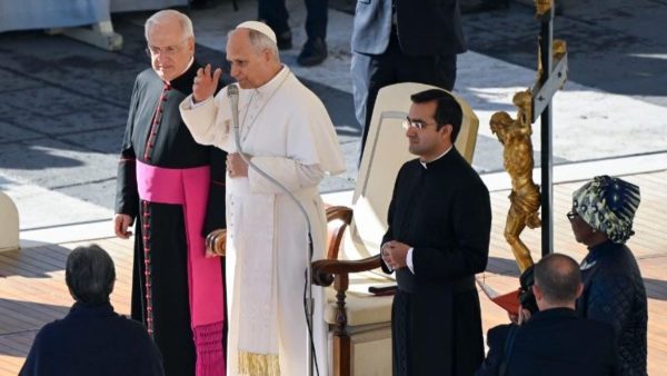 El Papa a la plaça Sant Pere durant l'audiència general del 12 de novembre de 2025 I @Vatican Media