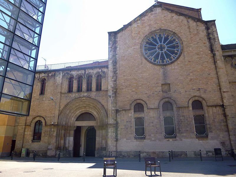 Barcelona_-_Iglesia_de_Santa_Maria_de_Montalegre_5