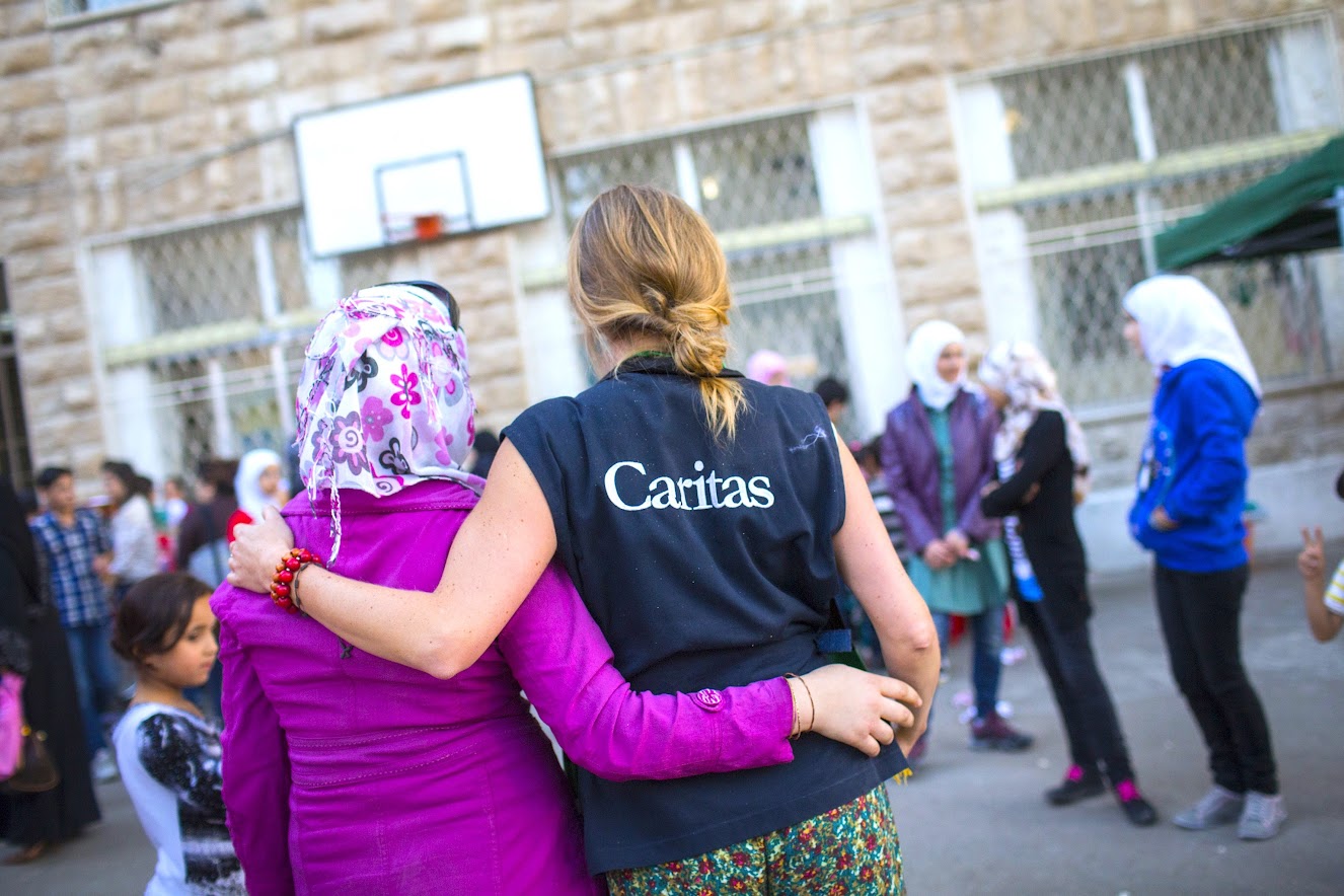 Francesc insta a crear “comunitats més inclusives” i adverteix que tothom hauria de ser “lliure de decidir on construir el seu futur”