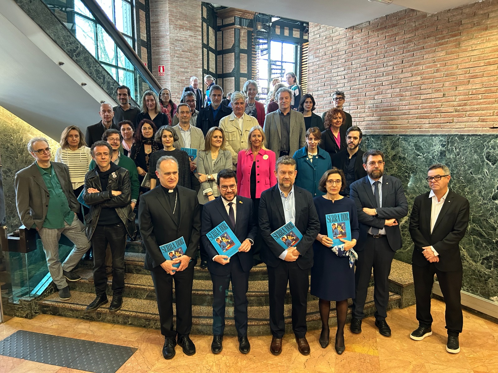 Nova edició dels Premis Crítica i ‘recomençament’ de la revista ‘Serra d’Or’