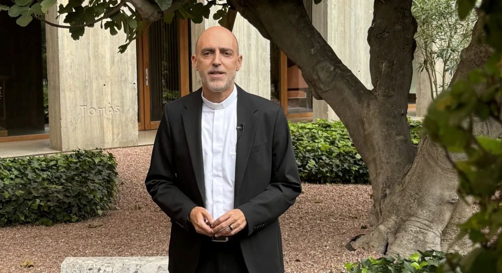 El bisbe de Sant Feliu, Xabier Gómez.