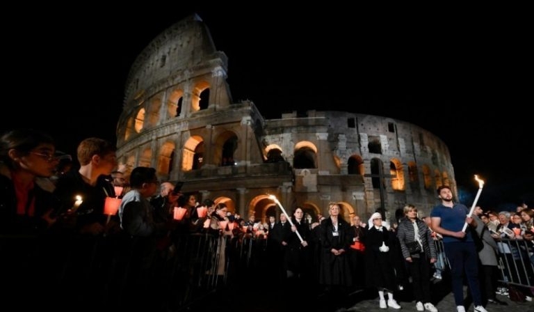 agenciaflama-via-crucis-roma