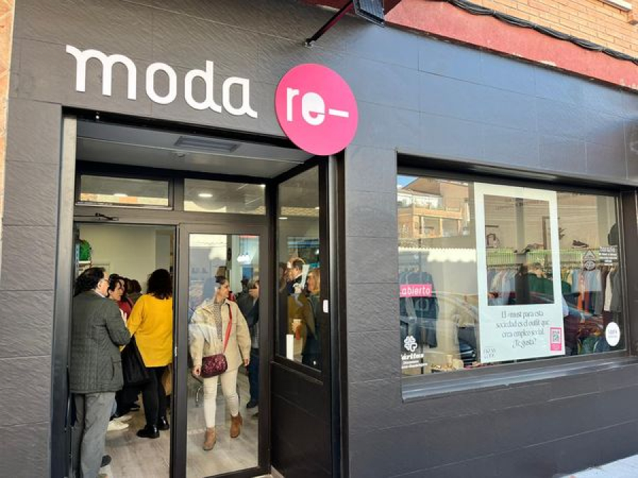 f415c526431b4beb8db18b7f84fdb168_XL